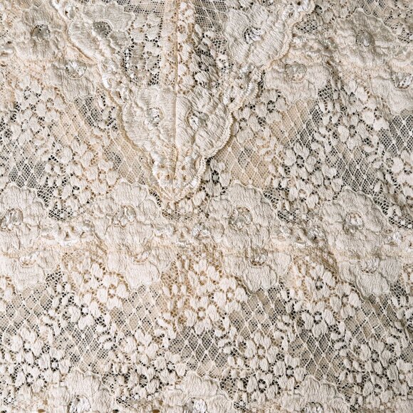 BANANA REPUBLIC Cream Ivory Stretchy Lace Sleeveless Top - Size Medium - Picture 7 of 8